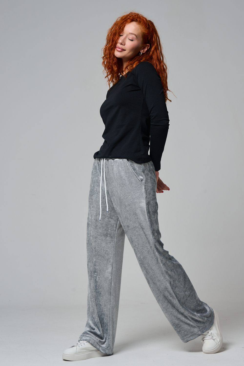 Брюки женские велюровые. Артикул 000008316