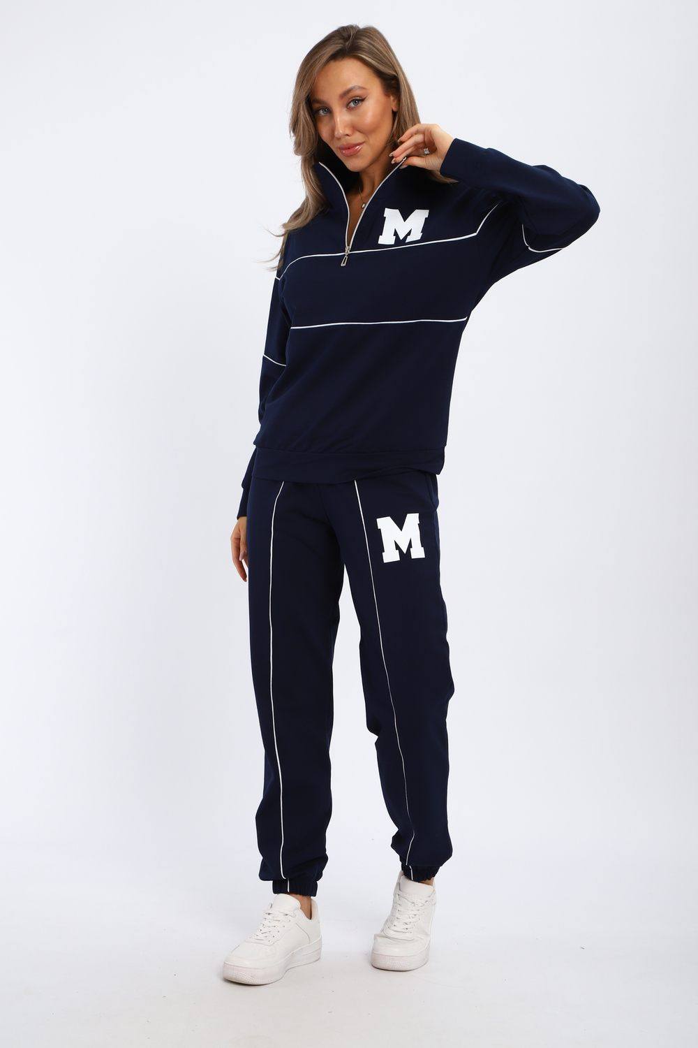 Костюм женский. Артикул 000008350