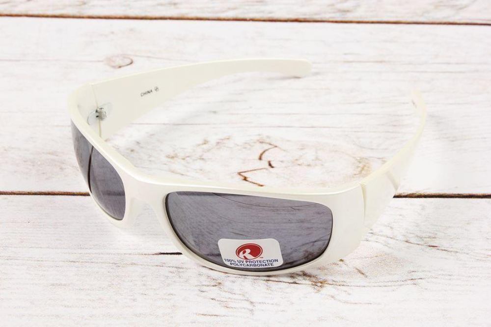 Солнцезащитные очки. Артикул 001000251